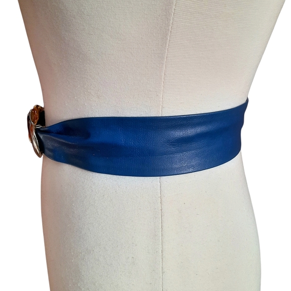 Vintage Blue Faux Leather 2" Wide Belt w/ 2pc Gold/Silver Abstract Buckle Sz M - Picture 3 of 8
